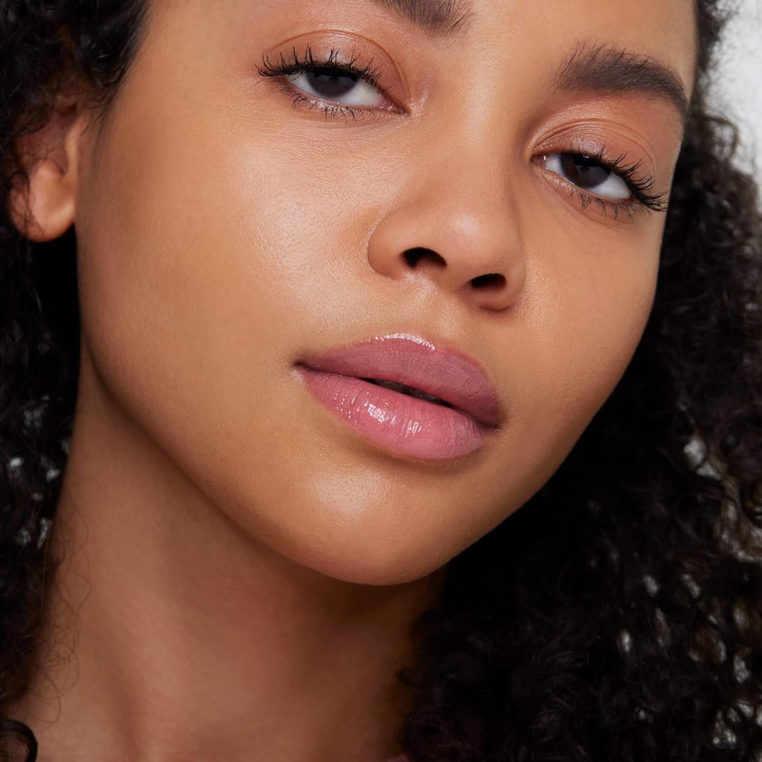 Essence | What the Fake! Plumping Lip Filler | Volumizing Lip Gloss Made with Hyaluronic Acid and Vitamin E | Vegan & Cruelty Free, Gluten Free | Free from Fragrance & Parabens (02 | Oh My Nude!)