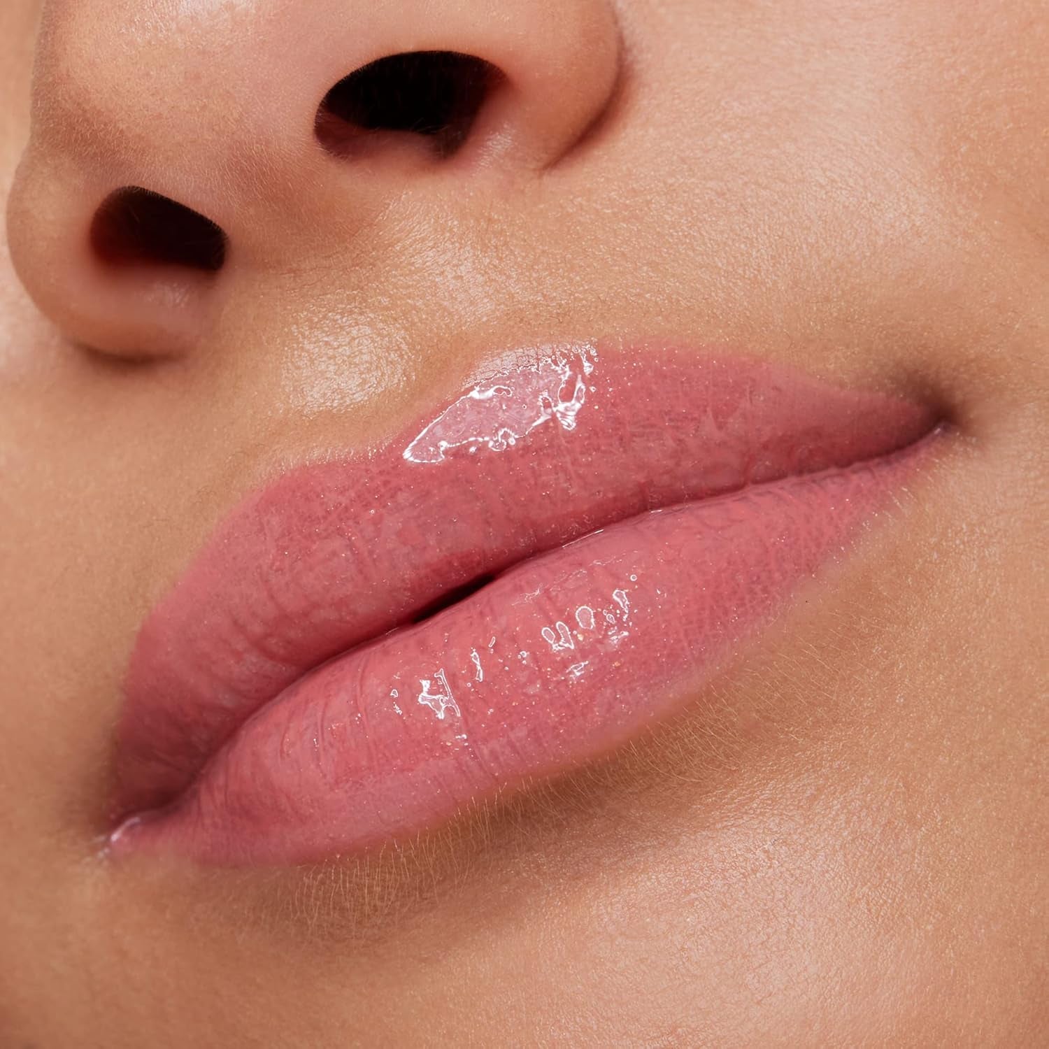 Essence | What the Fake! Plumping Lip Filler | Volumizing Lip Gloss Made with Hyaluronic Acid and Vitamin E | Vegan & Cruelty Free, Gluten Free | Free from Fragrance & Parabens (02 | Oh My Nude!)