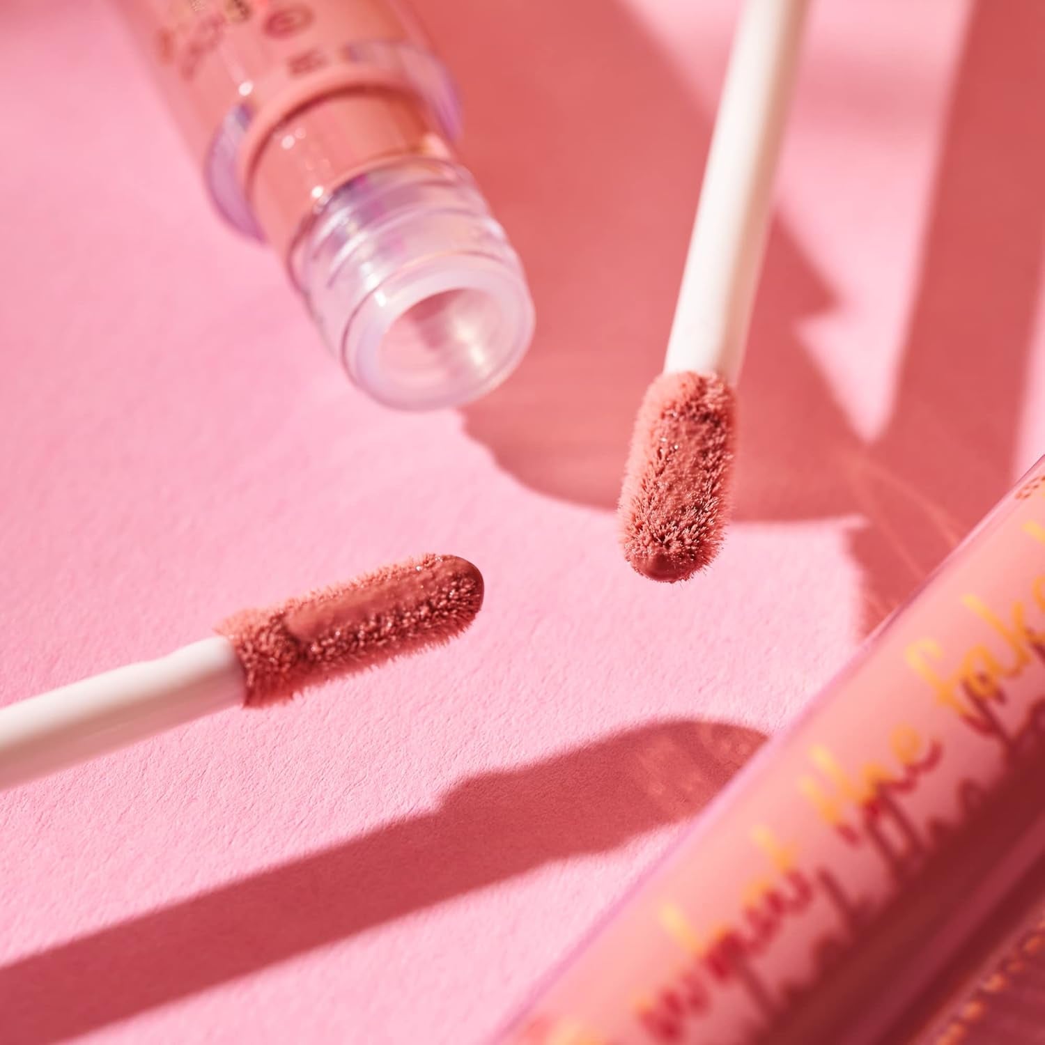 Essence | What the Fake! Plumping Lip Filler | Volumizing Lip Gloss Made with Hyaluronic Acid and Vitamin E | Vegan & Cruelty Free, Gluten Free | Free from Fragrance & Parabens (02 | Oh My Nude!)